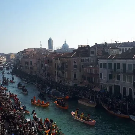 Rousseau's Apartman Velence